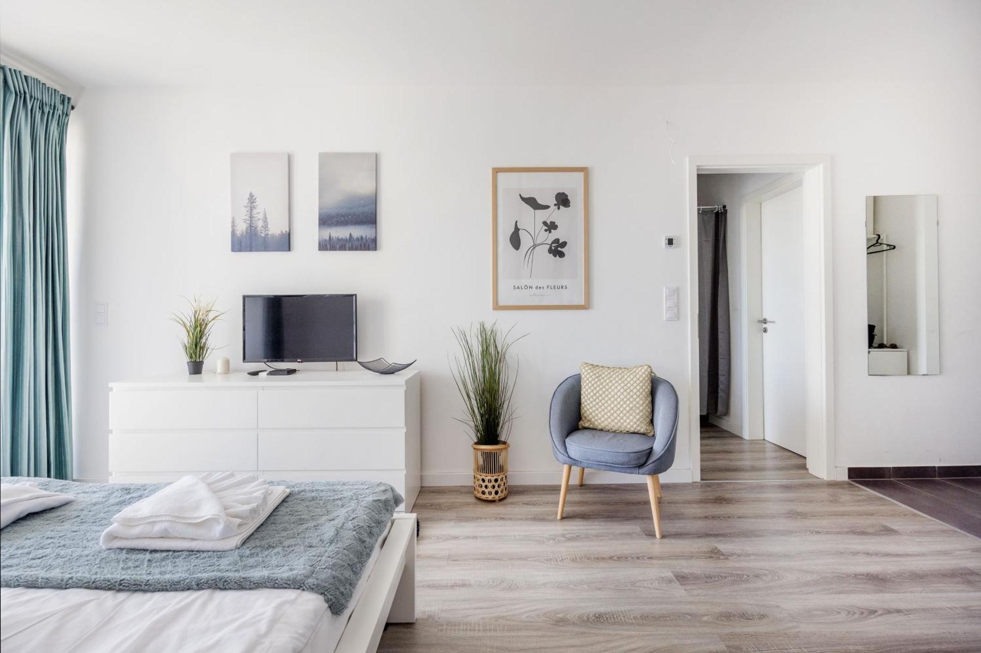 Modern Riverfront Apartment With Free Parking Budapeszt Zewnętrze zdjęcie