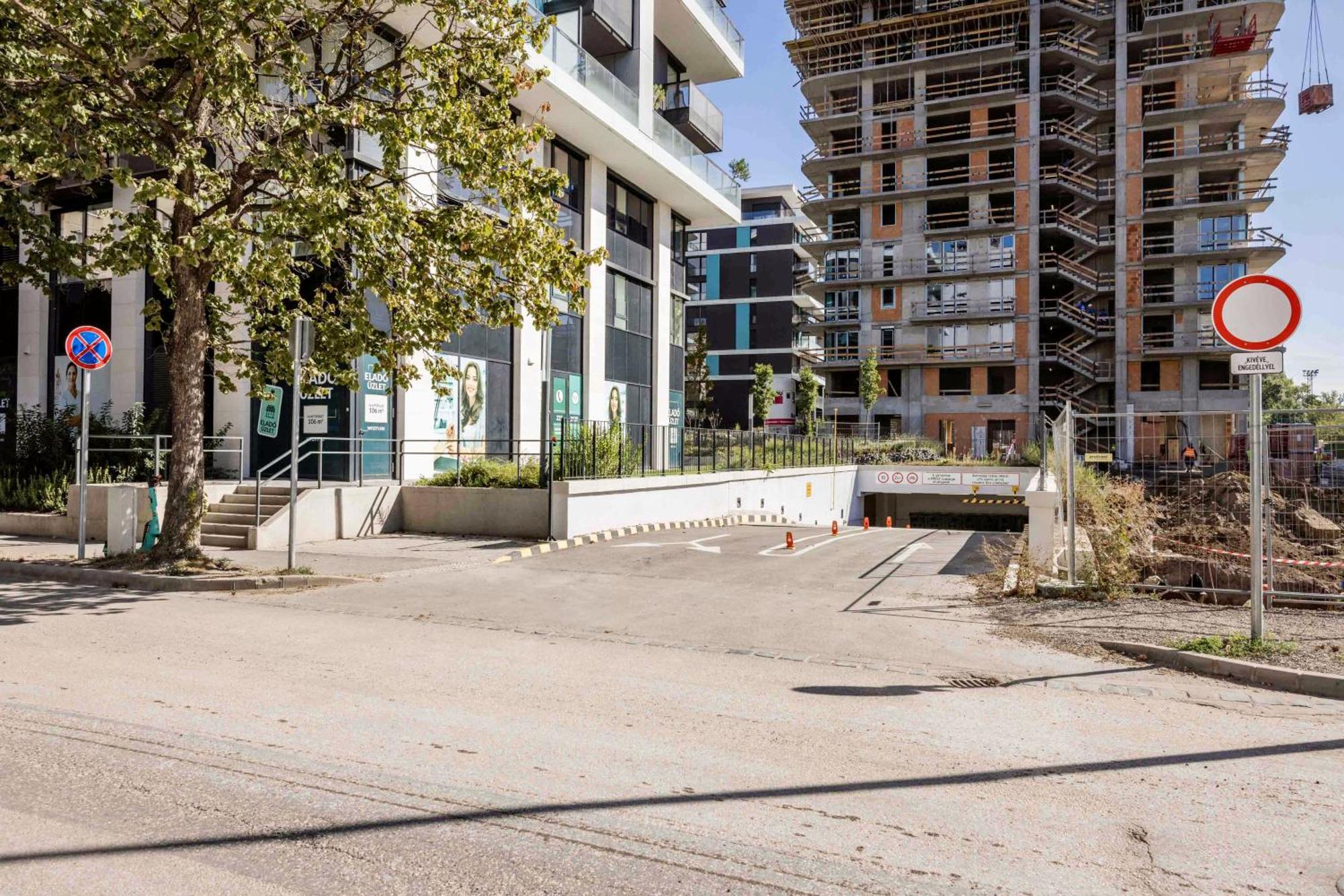 Modern Riverfront Apartment With Free Parking Budapeszt Zewnętrze zdjęcie